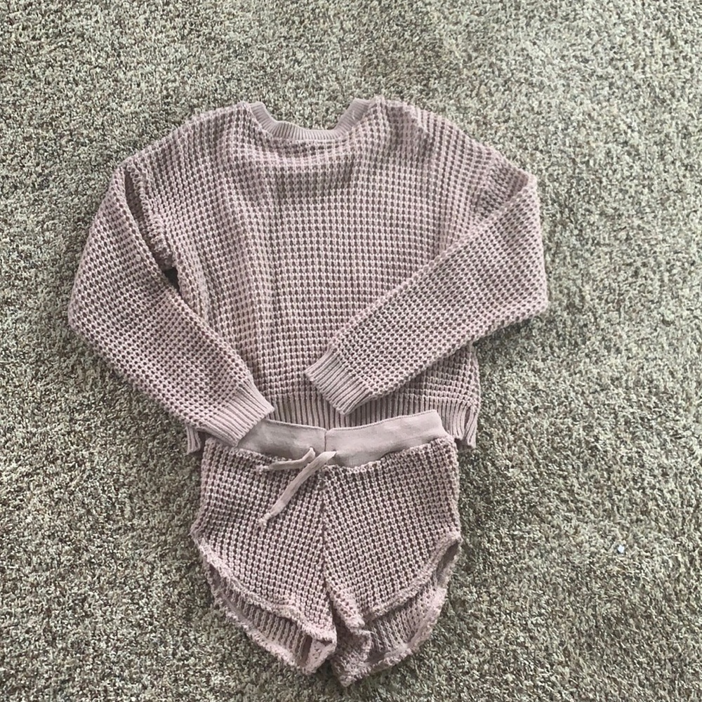 PRETTYLITTLETHING TWO PIECE SET